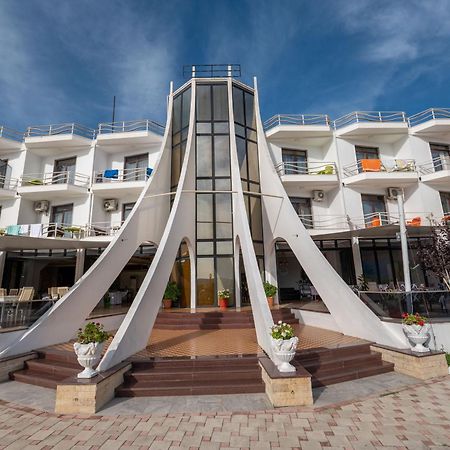 Edva Resort Radhimë Dış mekan fotoğraf