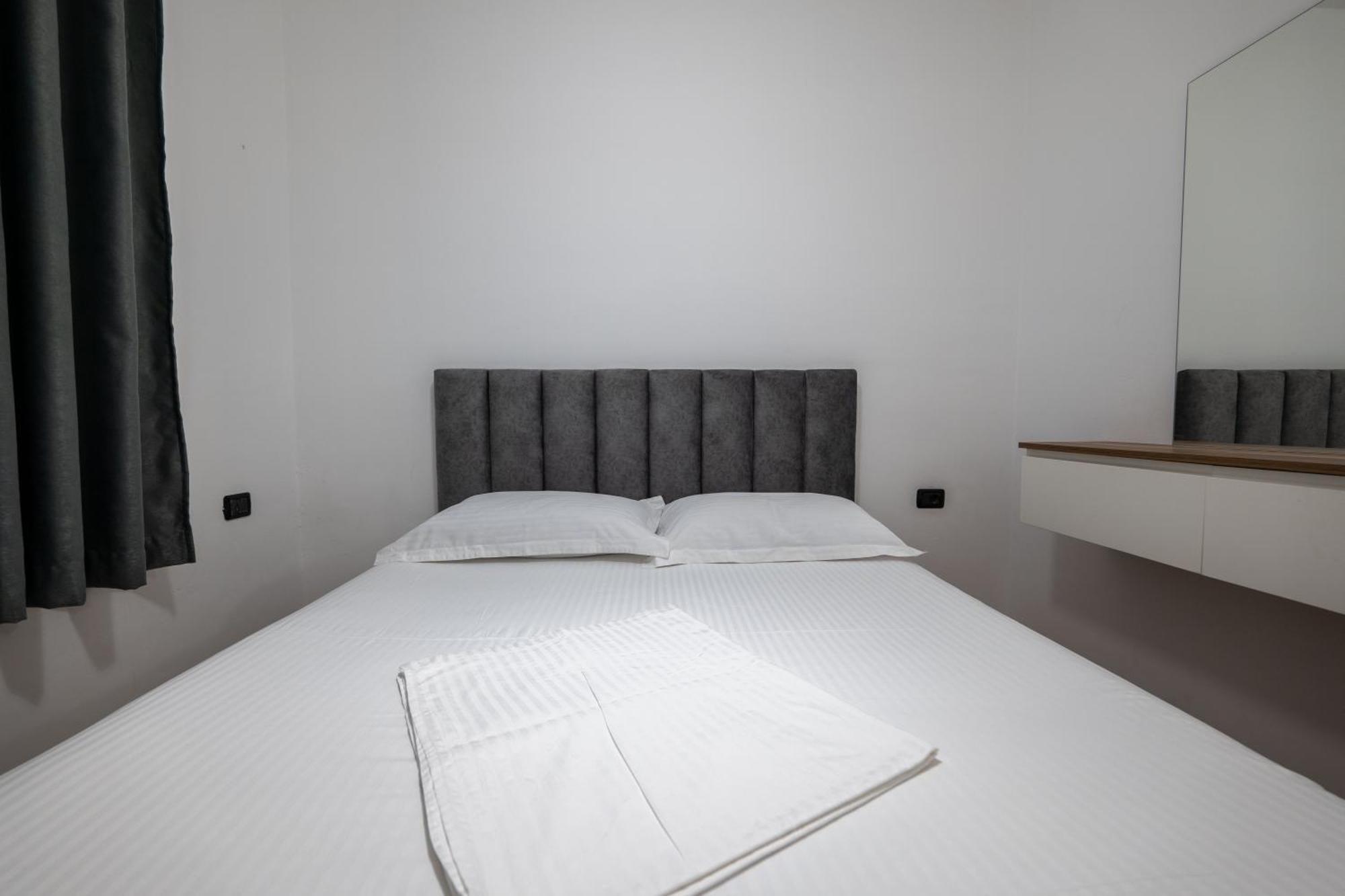 Edva Resort Radhimë Dış mekan fotoğraf