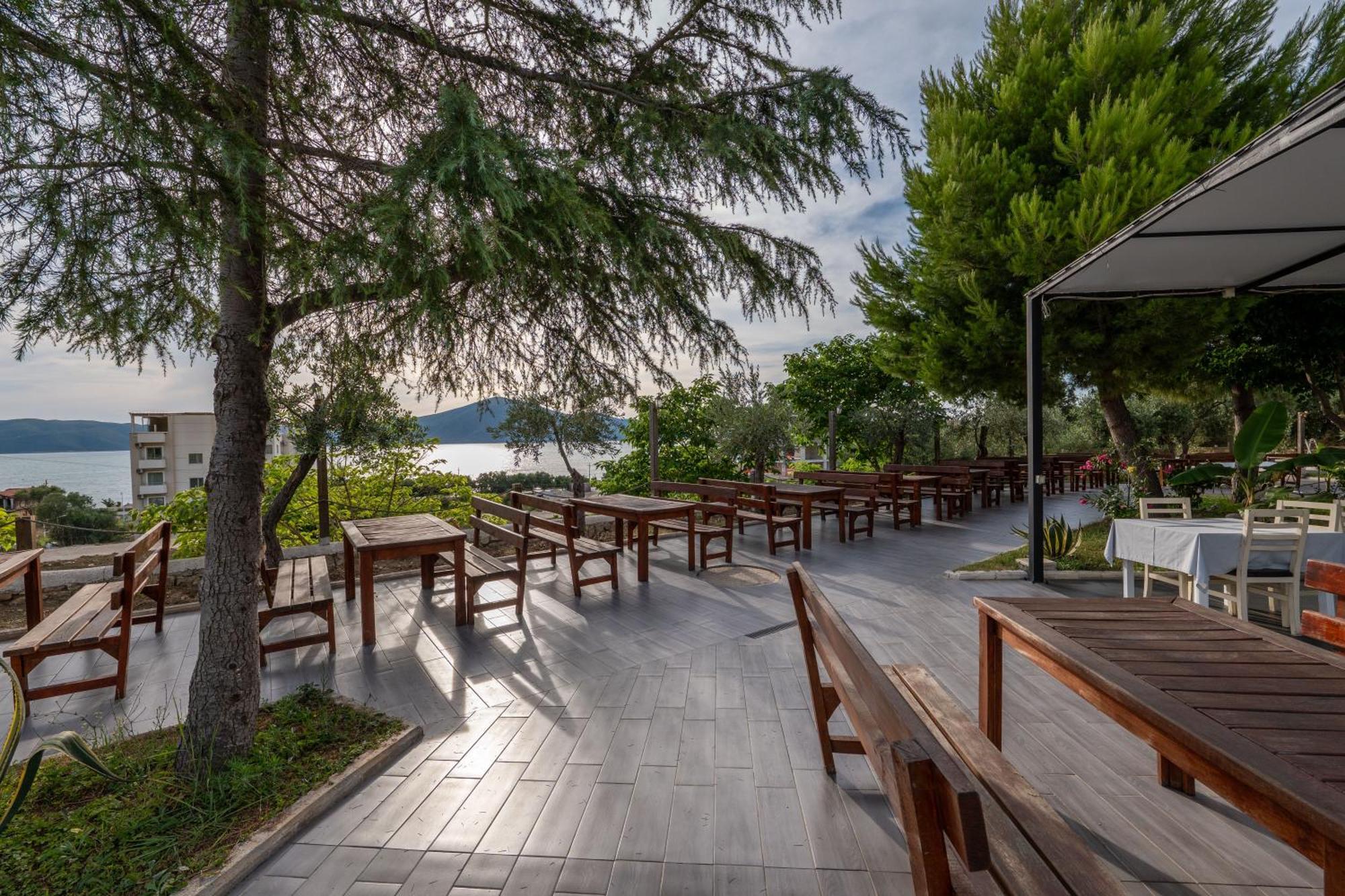 Edva Resort Radhimë Dış mekan fotoğraf