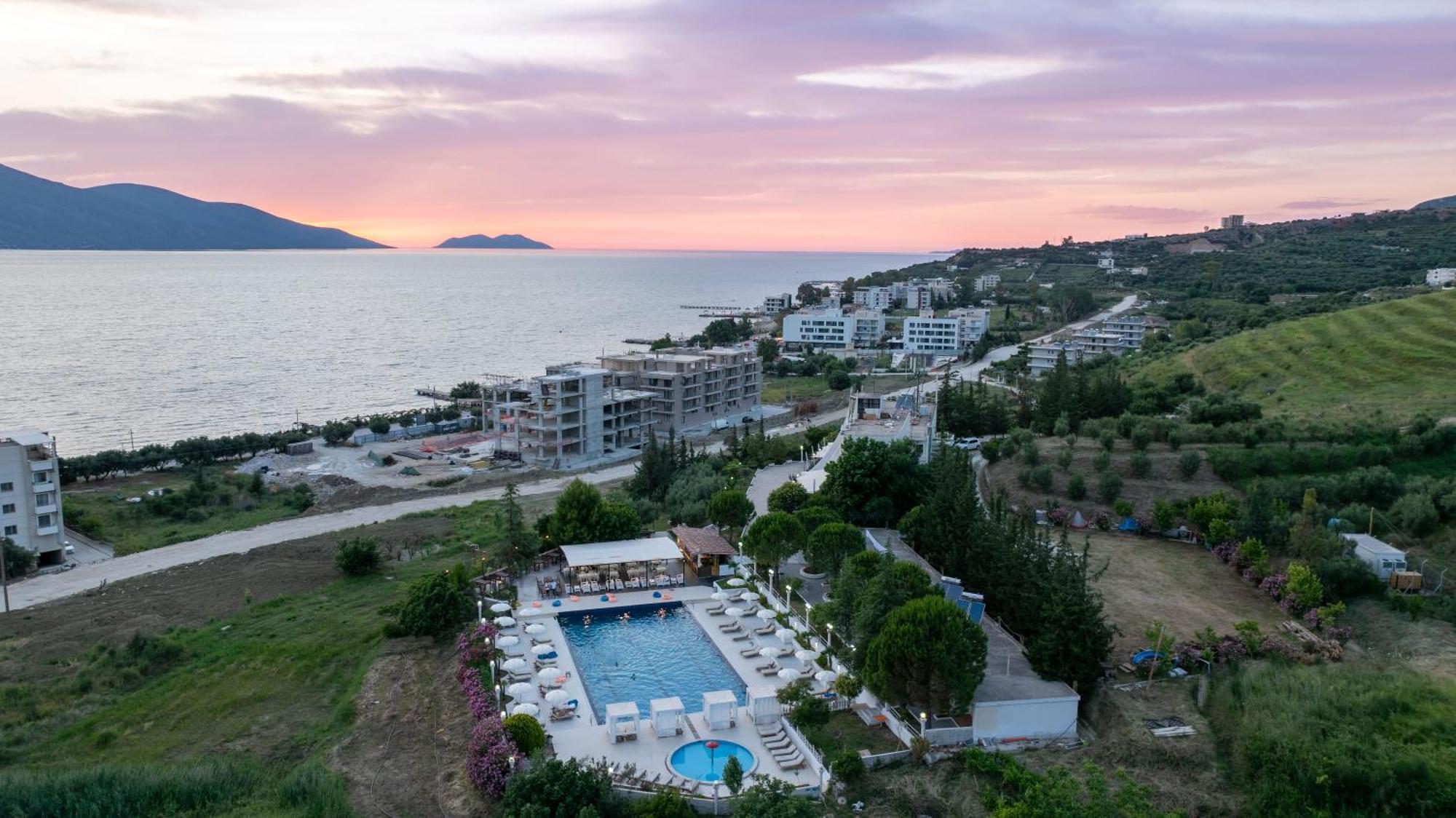 Edva Resort Radhimë Dış mekan fotoğraf